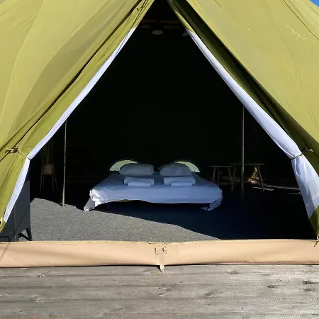 Οργανωμένο κάμπινγκ Glamping Pop-up - Fishing Village Riverside Holiday Center